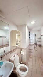 Blk 48 Forfar Heights (Queenstown), HDB 4 Rooms #557369401